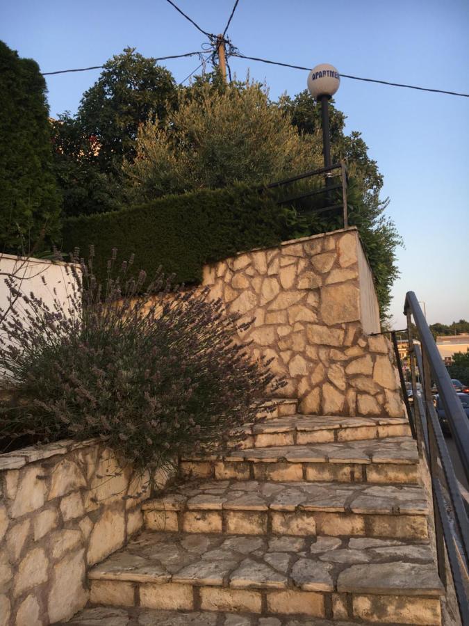 Apartment Franic Подстрана Экстерьер фото