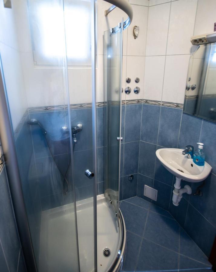 Apartment Franic Подстрана Экстерьер фото